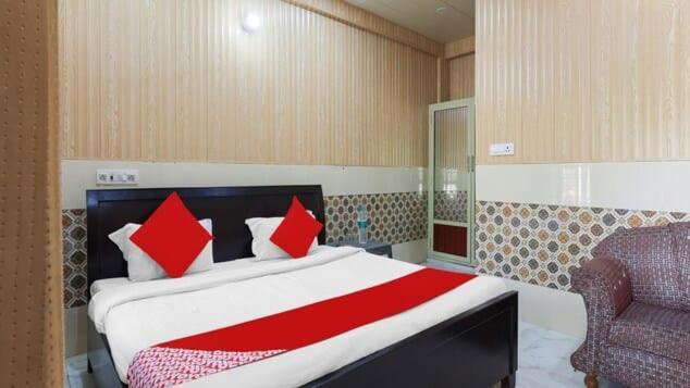 Hotel Chitrarth & Party Lawn Haldwāni Екстериор снимка